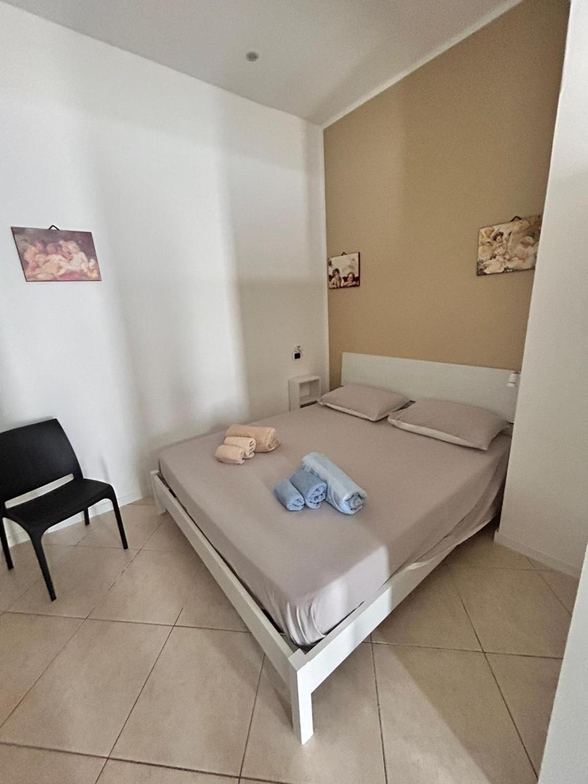 Dimora Centrale 7 Villa Palermo Bagian luar foto